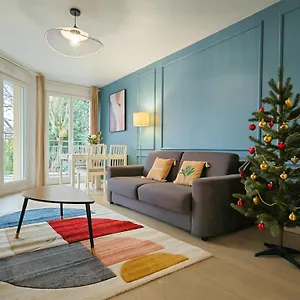 Appartement Maison De Charme - Parking Gratuit Pres De Paris & Metro, Villejuif